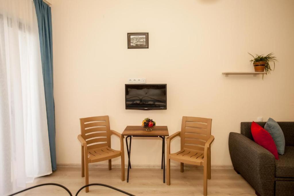Tbilisi Apartment Studio Buitenkant foto
